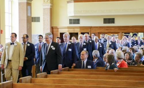 Alumni-Homecoming_20170930_Mass_006
