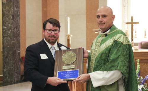 Alumni-Homecoming_20170930_Mass_093