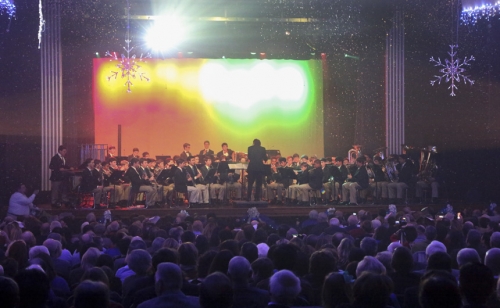 JesuitGrparentsBand_46