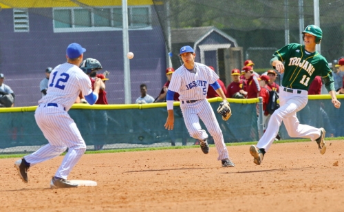 Baseball 2016_Oubre4_JHS7vCentralLafourche2_03202016_02