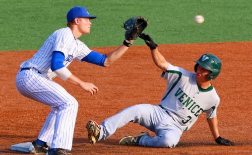 Baseball 2016_JHS1vVeniceFL4_03152016_08