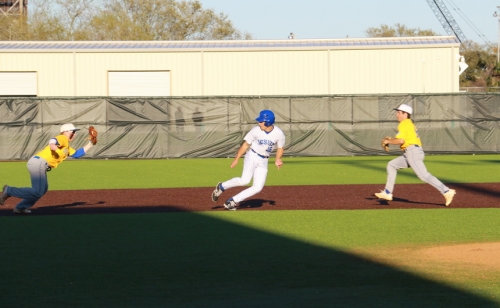 Baseball 2016_JHS8vStPauls1_WGNO Classic1_02252016_10