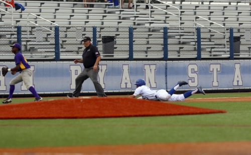 Baseball-Playoffs_20170428_St-Augustine-Game-1_010