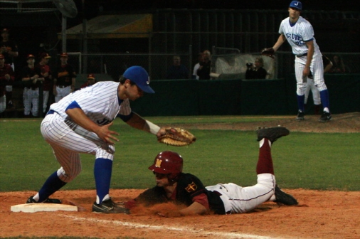 baseball13_bm1_032013_09