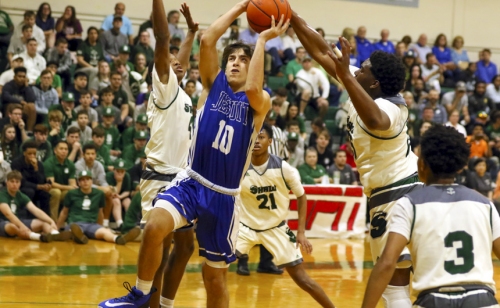 jesuit-varsity-basketball-vs-shaw-state-playoffs-game-13-3-2020_0040_49616280346_o