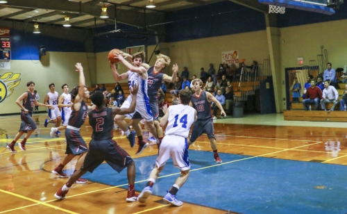 Basketball_20161122_UMS-Wright_048
