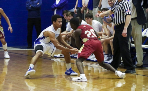 Basketball_20180203_vs-Brother-Martin_008