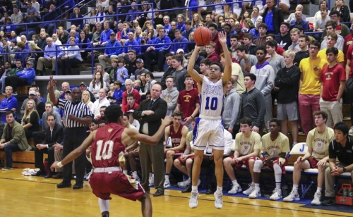 Basketball_20180203_vs-Brother-Martin_015