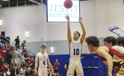 Basketball_20180203_vs-Brother-Martin_059