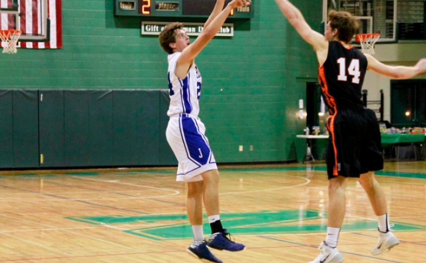 basketball_20131210_newmantournament_jhsvscatholic_0015web