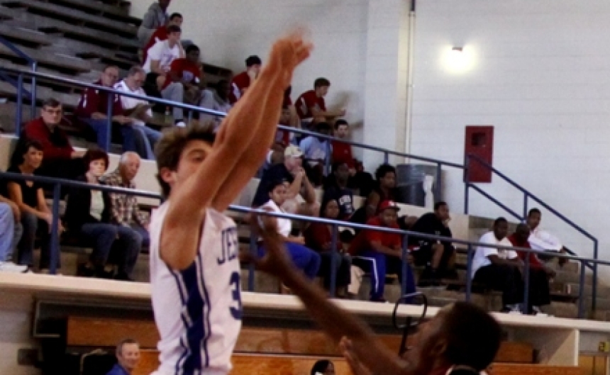 basketball-vs-chalmette_01_eckholdt_img_0034