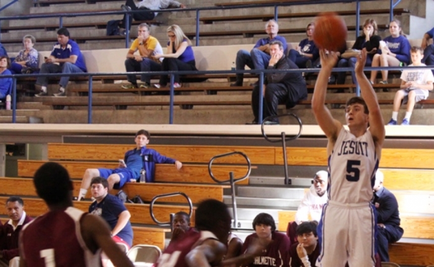 basketball-vs-chalmette_02_conroy_img_0061
