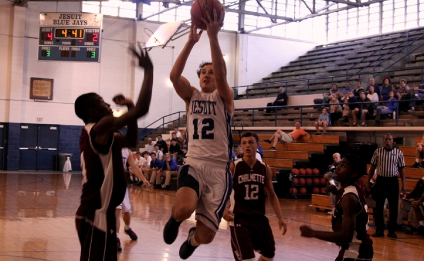 basketball-vs-chalmette_08_nichols_img_0012