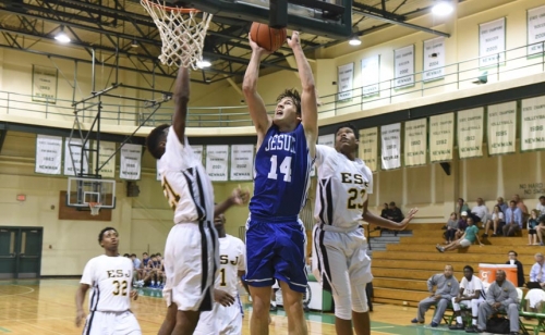 Basketball_20151211_Jesuit-v-ESJ_3129web