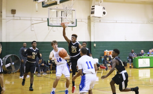 Newman-Tournament_20161208_East-St-John_002