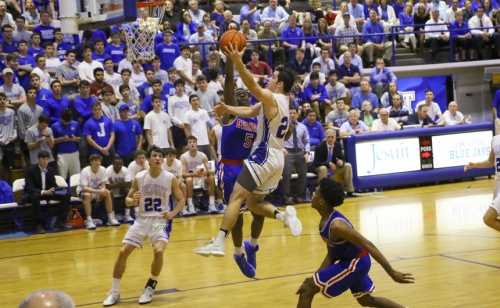Basketball_20180224_vs-Evangel-Playoff_044