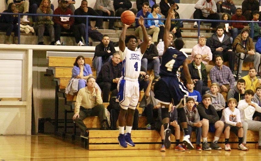 basketball_20140211_jhsvsholycross_0064