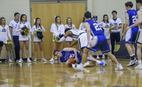 Basketball-vs-Holy-Cross_20190201_124