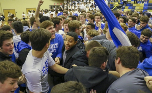Basketball-vs-Holy-Cross_20190201_141