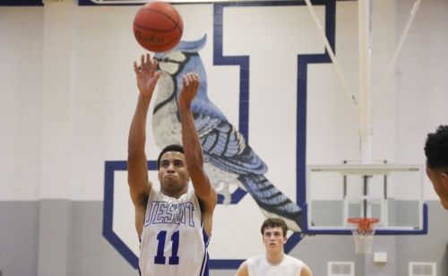 Basketball_20180206_vs-Holy-Cross_035