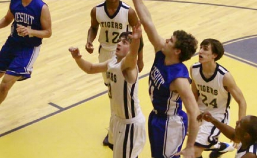 basketball_20140124_jhsvshc_0056web