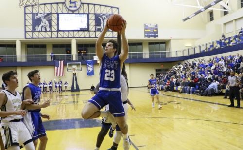 Varsity-Basketball_20180112_Holy-Cross_023
