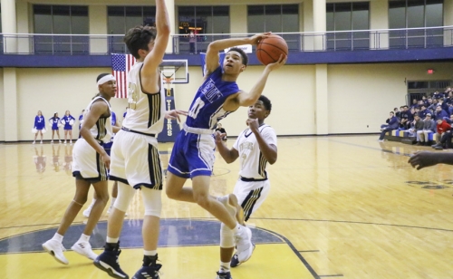 Varsity-Basketball_20180112_Holy-Cross_031