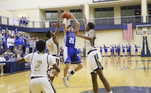 Varsity-Basketball_20180112_Holy-Cross_048