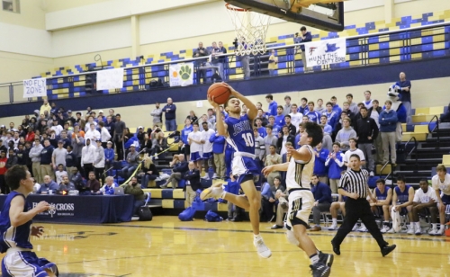 Varsity-Basketball_20180112_Holy-Cross_071