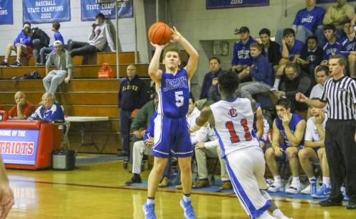 Basketball-Curtis_20190125_041