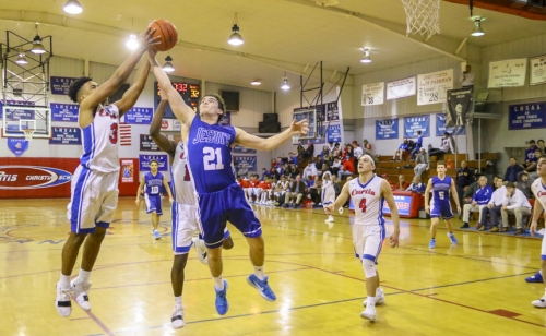 Basketball-Curtis_20190125_043
