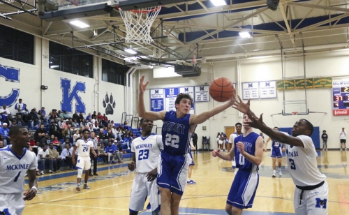 Basketball_20180302_vs-McKinley_Quarterfinal_069