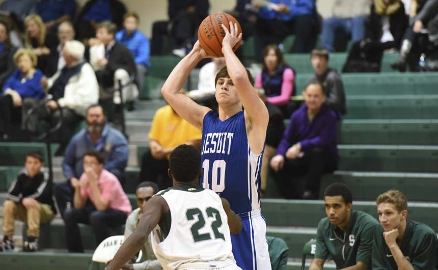 basketball_20150219_jhsvsshaw_01web