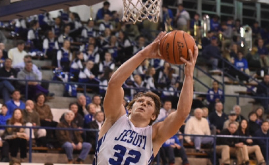 basketball_20150203_jhsvsshaw_feature1