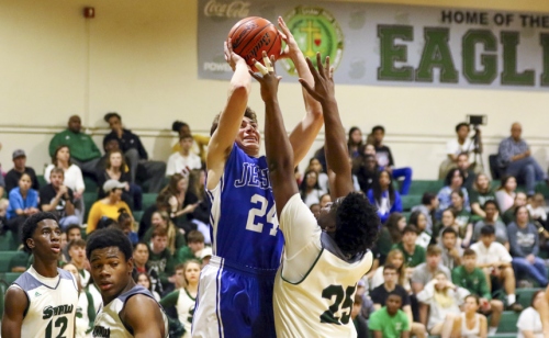 jesuit-varsity-basketball-vs-shaw-1-17-2020-0036_49401438093_o