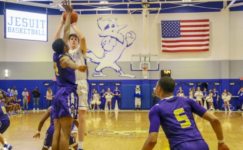 Basketball-vs-St-Augustine_20190208_025
