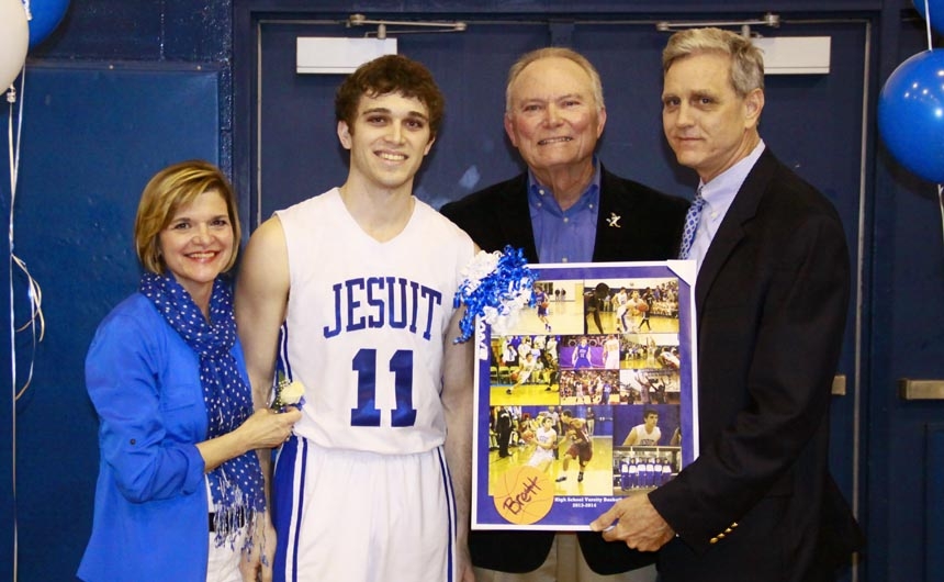 basketball_20140218_jhsvsstaug_seniornt_0030web
