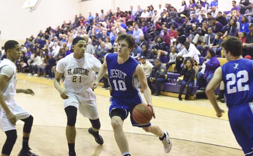 basketball_20150130_jhsvsstaug_006web