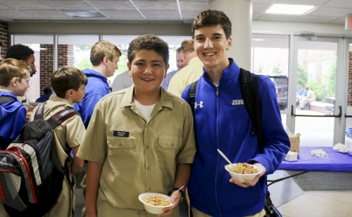 BigBro-LilBro_Jambalaya_20180824_094