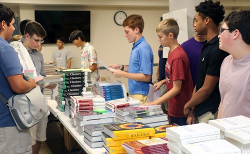 BookDay_Seniors_20170815_072