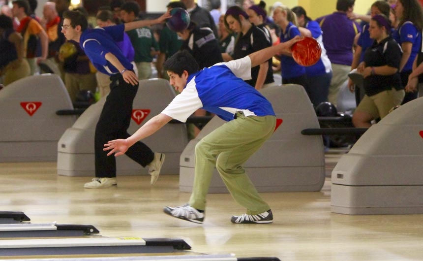 bowling_20140403_biregionals-jhsvsrunnels-rummel_0039web