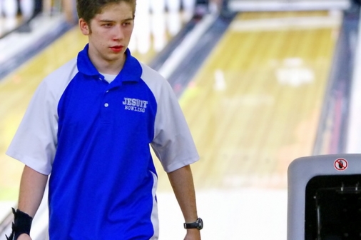 bowling_2013_jhs_v_bonnabel_032113_07sbrowning
