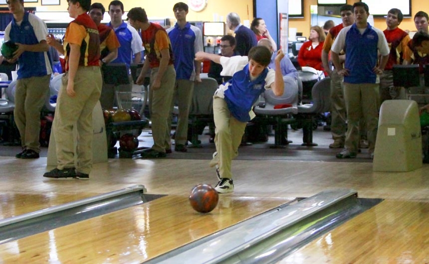 bowling_20140313_jhsvsbmhs_final_0076web