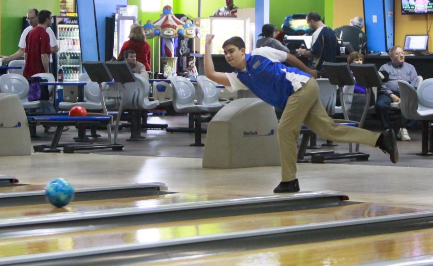 bowling_20140313_jhsvsbmhs_final_0083web