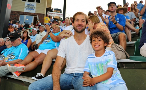 ALWS Faces in the Crowd_08182015_01
