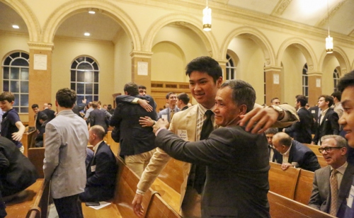 FatherSonMass_041