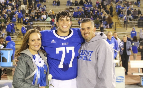 FootballvsRummel_SrNight20191108_24