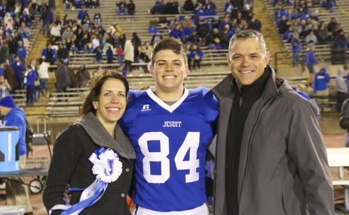 FootballvsRummel_SrNight20191108_26
