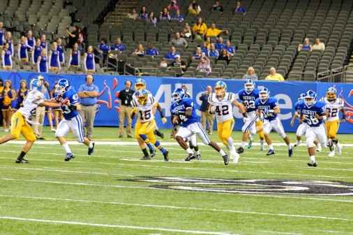 football-2013_jhsvstpauls_superdome_091313_05