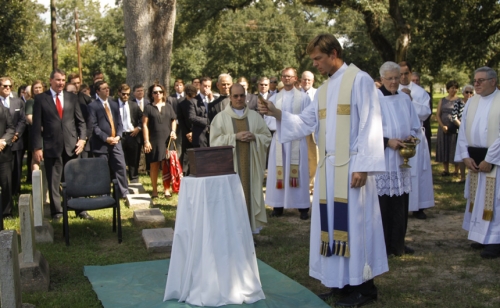 FrFitzgerald_20160924_Funeral-Mass_095